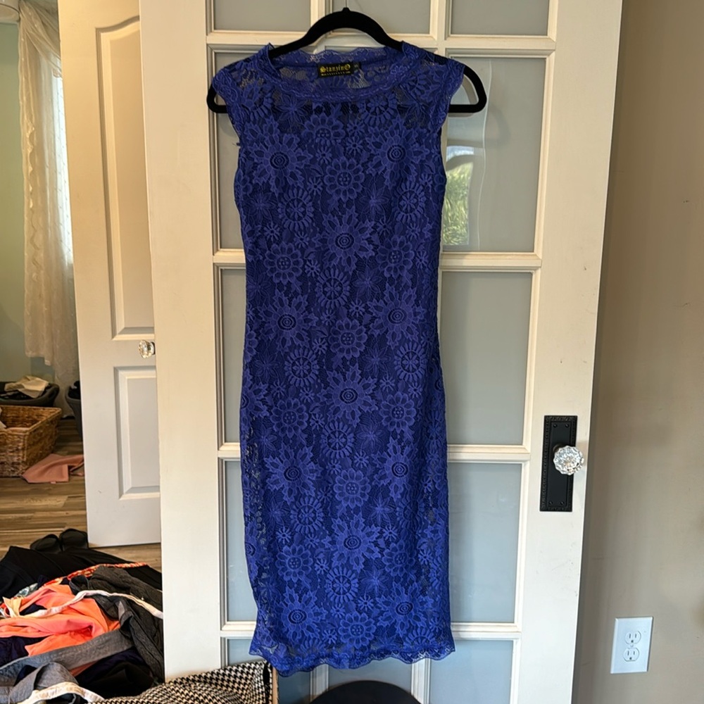 Lace stretchy blue dress size small